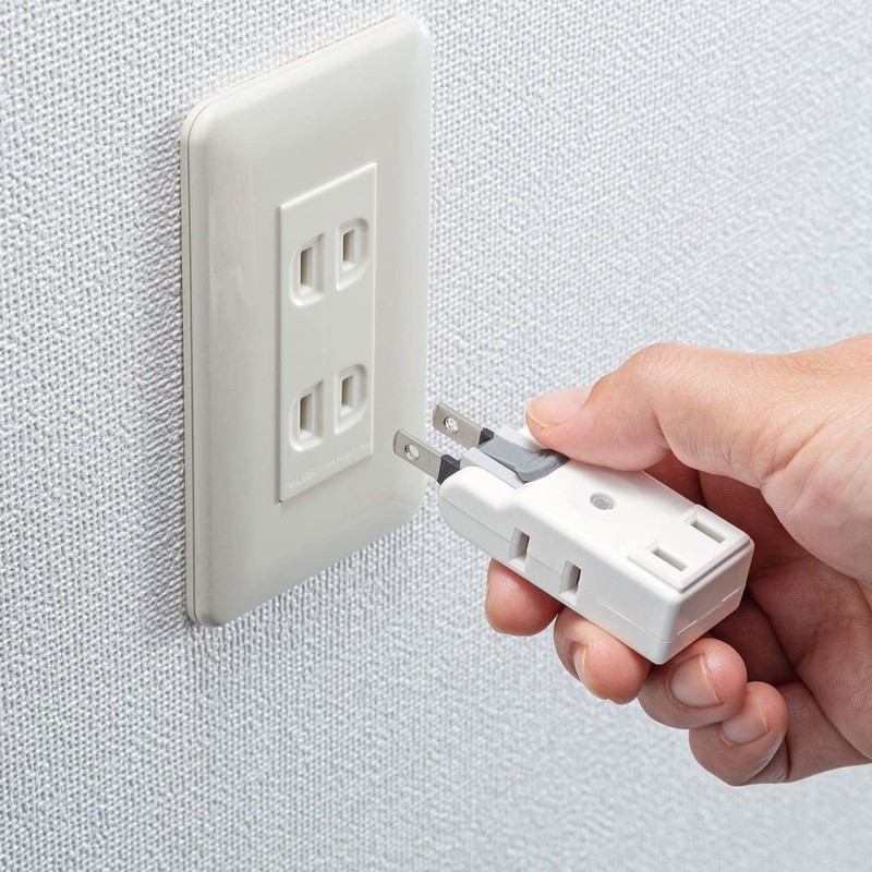 Sanwa Supply TAP-B57W Power Tap, 3 Outlets, 2 Pins, Easy