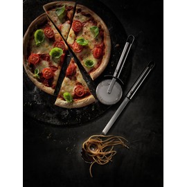 ZWILLING Pro Pizza Cutter