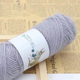 Yarn for Crocheting, Soft Crochet Yarn Knitting Yarn for Hand Knitting & Knitting machine, Fluff Elastic Velvet Yarn for Crochet & Knitting & Craft Projects, 4 Skeins, 75g/Skein (Gray)