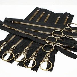 Leekayer 10PCS 9 inch Zipper (23cm) #5 Antique Brass Plated Metal Zippers Close End with Ring Puller for Sewing Bags Crafts Jackets