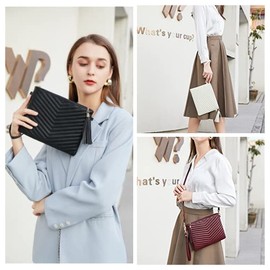 CYHTWSDJ Trendy Vegan Leather Shoulder Purses, Clutch Wallet with Wristlet Strap,Small tassel Crossbody Bags for Women (White&Lg)