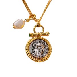 UNGUGU Necklace with coin locket of the Roman goddess of mythology, ancient Roman symbol, coin, pearl statement necklace, One size, Agate