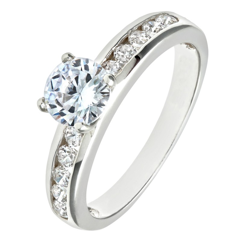 Elegano Sterling Silver Engagement Ring – Solitaire Set Cubic Zirconia