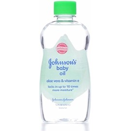 JOHNSON'S Baby Oil, Aloe Vera & Vitamin E 14 oz (Pack of 7)