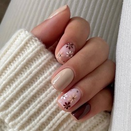 Flower Press on Nails Short Square Fake Nails Acrylic Glossy Yellow Solid Color Glue on Nails Cute Floral False Nails with Designs Spring Artificial Reusable Stick on Nails for Women 24Pcs