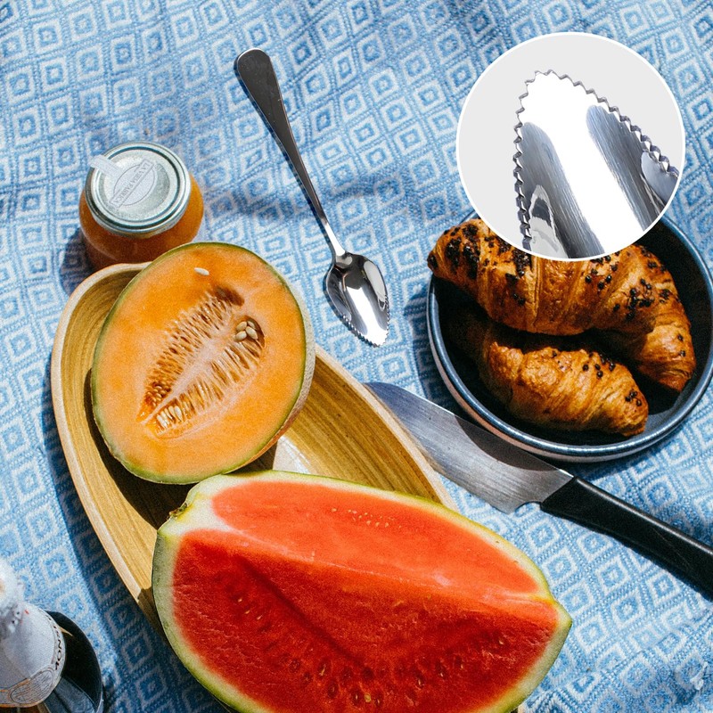 Bojueshaw 2pcs Grapefruit Spoons,Stainless Steel Dessert Spoon with Serrated Cut,Kitchen