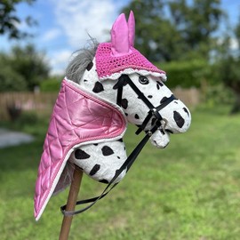 Set di accessori rosa per Hobby Horse e cavallo stick: cavezza muta con cordino + coperta + berretto anti-mosche