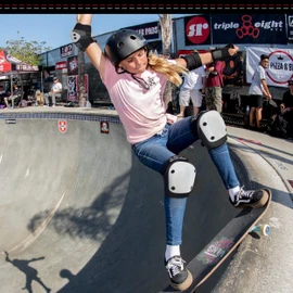 187 Killer Pads Fly Knee Pad, Grey/White, Medium