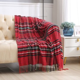 CCSYUS Chenille Plaid Throw Blanket Red Green Tartan Check Christmas Throw Blankets Soft Warm Travel Throws with Ruffles for Home Bed Sofa Couch Chair Decorations 127 x 153cm