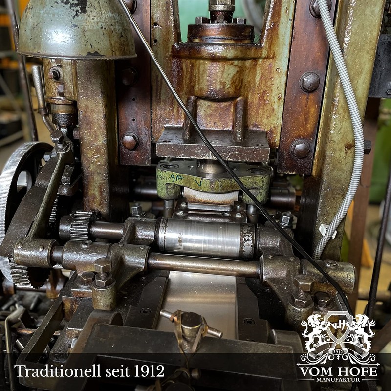 v.H 1912 VOM HOFE MANUFAKTUR Carbon Variation, Model 520 -