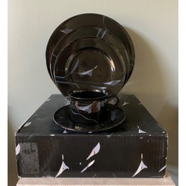 MIKASA OPUS BLACK 5 Piece Place Setting Lily Made in Japan FK701 BRAND NEW w/BOX