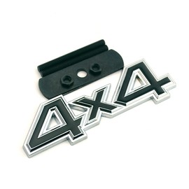 Garage-SixtySix Grille Emblem 4x4 Chrome Black