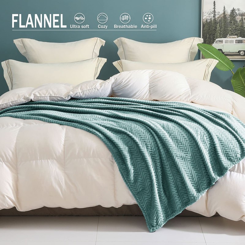 Exclusivo Mezcla Large Flannel Fleece Throw Blanket, 127x178 CM Sofa