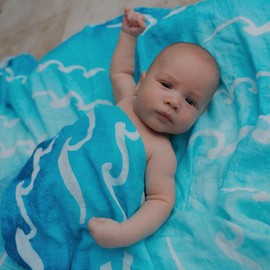 Coco Moon Nalu Muslin Swaddle Blanket - Vibrant Ocean Blues