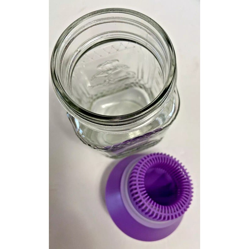 Crown Royal Mason Jar & Juicer. New in Box