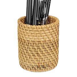 TOCCOOL Hand -Woven Rattan Pencil Holder and Organizer - Stylish Desktop Organizer for Pens, Markers, and Office Supplies, Perfect for Home, Office, or as a Gift (Autumn Brown)
