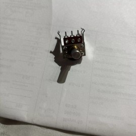 Peavey 31190151 Potentiometer 5k Peavey . Original.