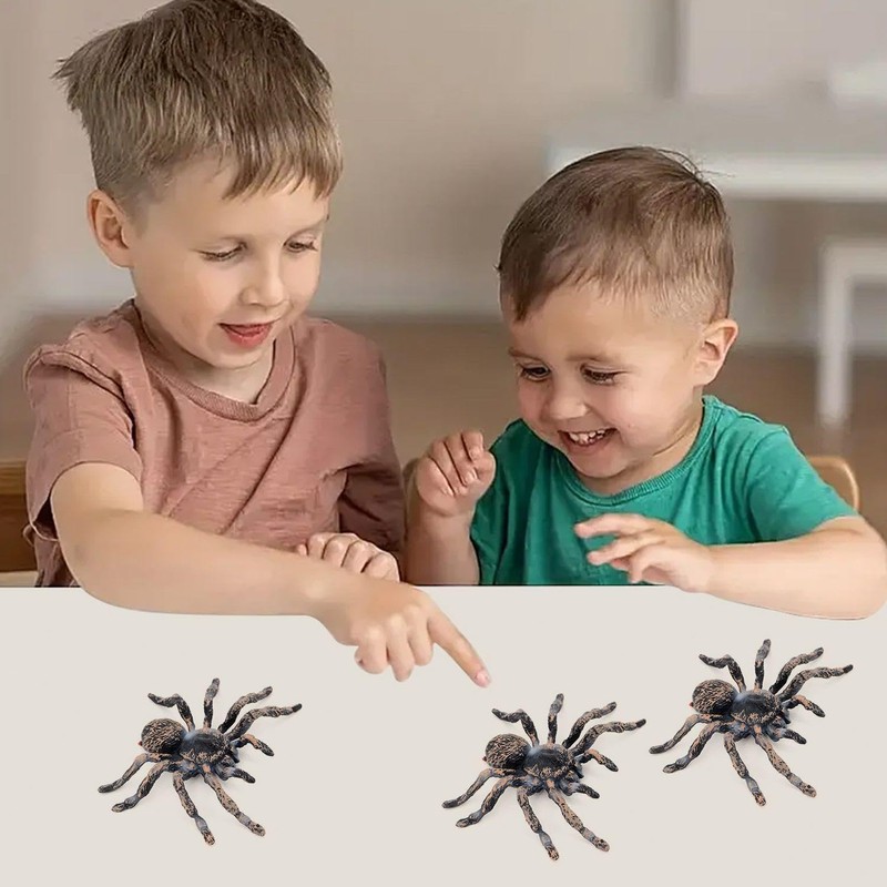 4 Pieces Realistic Spider, Plastic Fake Spider, Animal Mimicry Model,