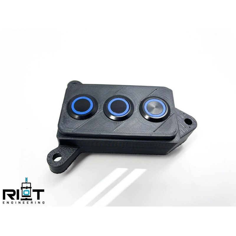 Riot Engineering 370Z Button Panel - 19mm 3 Buttons -