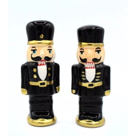 Christmas lights are us LLC Nutcracker Salt and Pepper shakers
