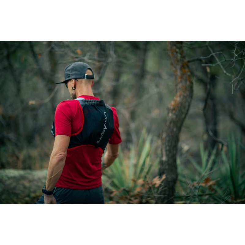 UltrAspire Bronco Bronco BlackRed (M)