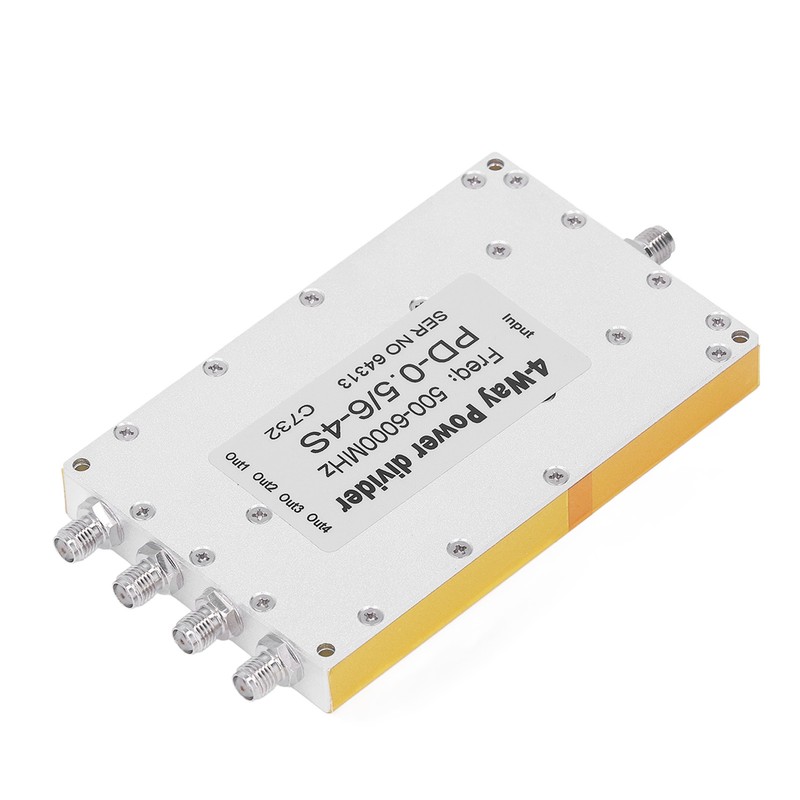 4 Way SMA Power Divider 500 To 6000MHz Small Insertion