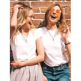 Bff Necklace for 2 Girls Healing Crystal Necklace for Women Matching Heart Friendship Necklaces Best Friend Necklaces for 2 Girls(Pink Blue)