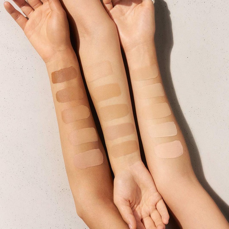 Manhattan 3-in-1 Easy Match Make Up, Oil-Free Foundation for a