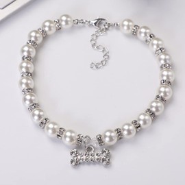 CVNRCLP Adjustable Pearl Dog Necklace with Diamond-Studded Bone Pendant - Elegant Pet Jewelry Collar, White