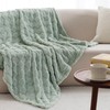 Fleece Throw Blanket for Sofa - Soft Checkered Single Blankets