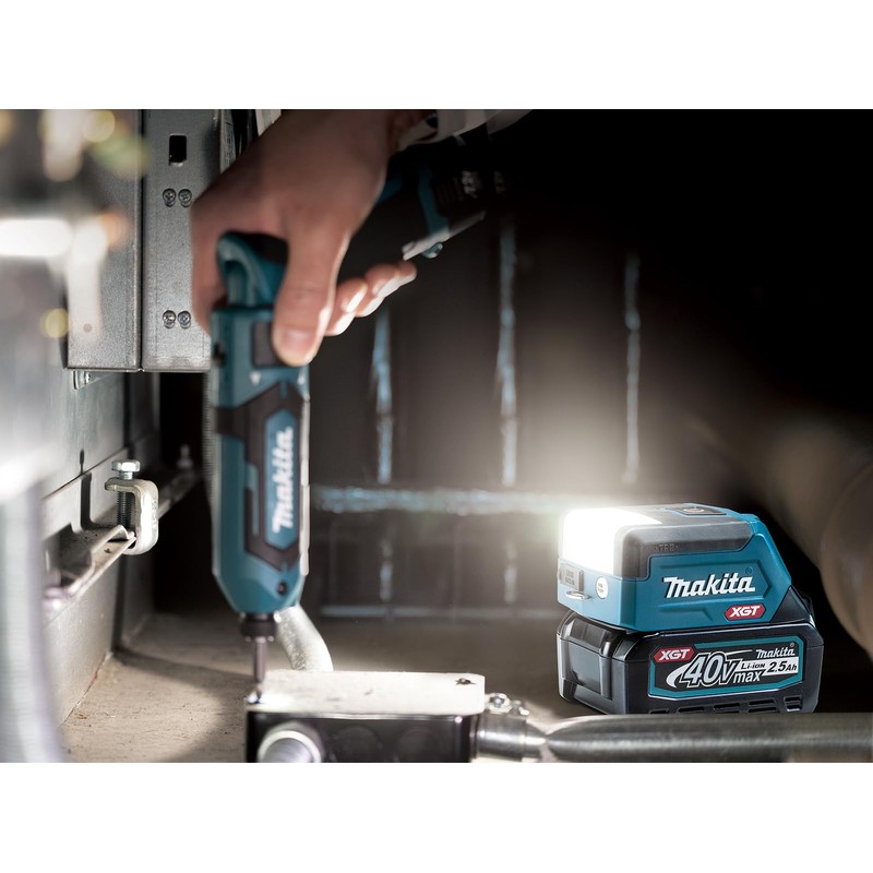 マキタ(Makita) 充電式ワークライト 40Vmax バッテリ・充電器別売 ML011G