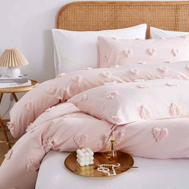 Bildenly Boho Tufted Comforter Set Queen Size Pink Heart Tufted