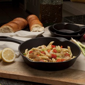Bayou Classic , 3-Piece Cast Iron Skillet Set, 6", 8", 10"