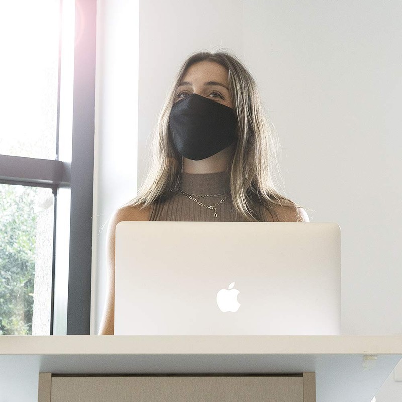 【Safe+Mate by Case-Mate】 布フェイスマスク 洗濯可能 & 再利用可能 フィルターつき - Cloth