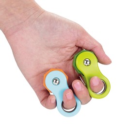 Yolscue Fidget Toy,Fidget Spinners Toy for Adults and Kids,Gifts Suitable for Children with Autism and ADHD,Quiet Office Desk Toy,Excellent for Relieving Stress and Anxiety Toys (2 Pack Blue & Green)