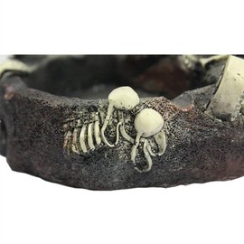 RUITASA Creative Skull Ashtray & Love Never Dies Skull Ashtray Fun Taste The Living Room Decoration for Smoking Room Decor Gifts for Smokers