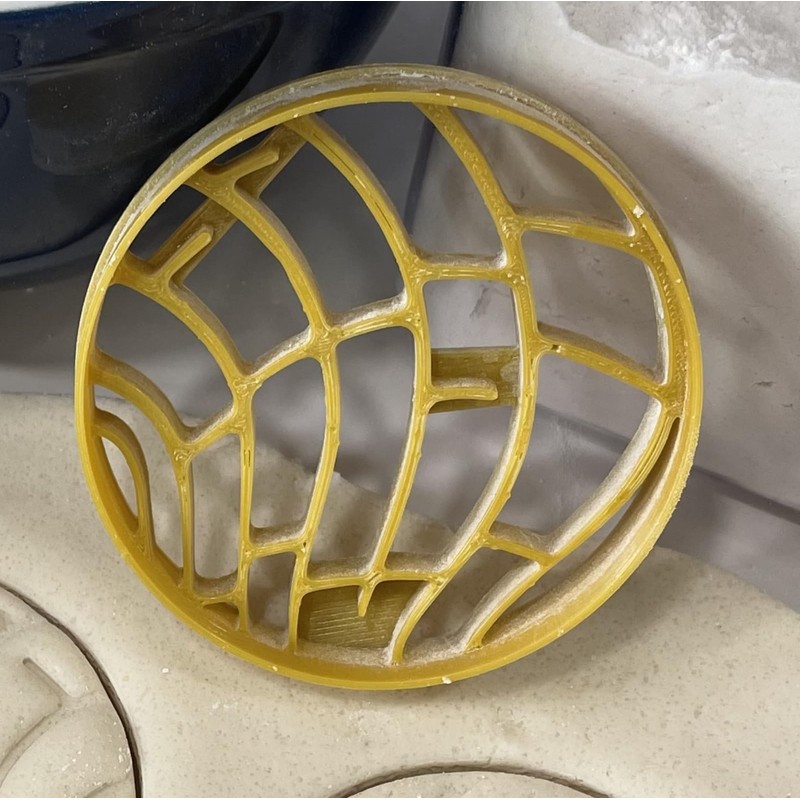YNGLLC CLASSIC PAN DULCE CONCHA SHAPE COOKIE CUTTER MADE IN