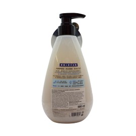 Wai Yuen Tong Chinese Herbal Moisturizing Saussurea Involucrate Ginseng Moisturizing Body Wash, 680ml