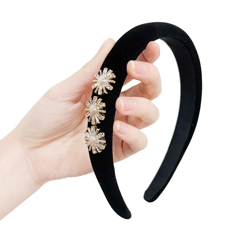 Burnaby cubic flower point velvet hair band / 버나비 큐빅