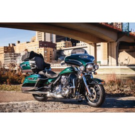 Kuryakyn 5281 Momentum Hitchhiker Motorcycle Travel Luggage: Weather Resistant Trunk Rack Bag, Black