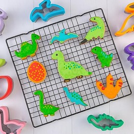 Nifogo Juego de 9 cortadores de galletas con forma de dinosaurio, acero inoxidable, moldes para manualidades, cocina, hornear, fiesta de cumpleaños con temática de dinosaurios para niños