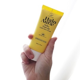 Partner company Moist sunscreen without white cast, smooth application, tone-up light UV protection sunscreen SPF50+ / 백탁현상없는 촉촉한 선크림 부드러운 발림 톤업 라이트 자외선차단 선크림 SPF50+