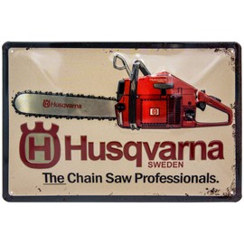 Retro Tin Sign – Chainsaw, Forest, Lumberjack – High-Quality Embossed Sheet Steel – Decorative Sign, 3D Effect – 30 x 20 cm