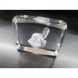 MVP CLEVELAND INDIAN MVP Crystal Display Paper Weight w/Case 3 1/4x 2 3/8x 1 1/4 009