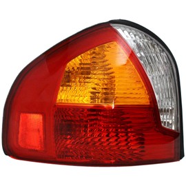 Garage-Pro Tail Light for HYUNDAI SANTA FE 2001-2004 LH Assembly