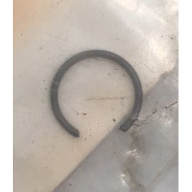 Yamaha NOS Genuine Yamaha Crankshaft Piston Inner Circlip OEM Part Number 93450-11120