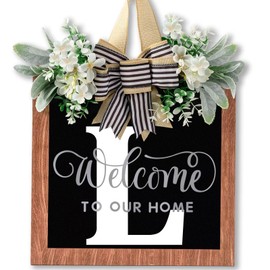 14'' Large Last Name Welcome Door Wreath for Front Door 26 Letter All Year Round Wooden Hanging Decoration for Farmhouse Home Outdoor and Indoor Decor