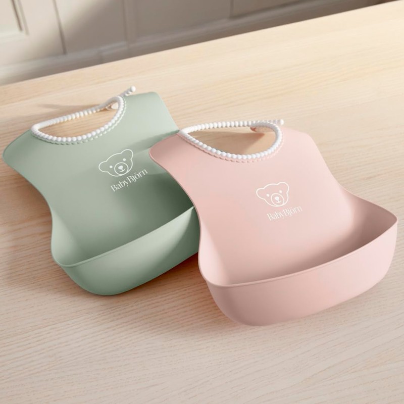 BabyBjörn Babero para bebé, paquete de 2, Verde/Rosa Polvo