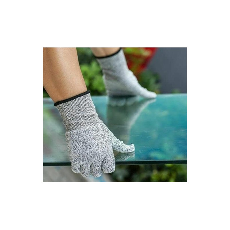 PISAU (IMPROVED) Cut Resistant Gloves with Secure-Grip Microdots and Level