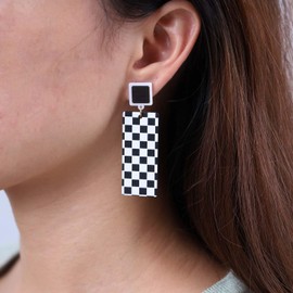TseenYi Acrylic Checkered Dangle Earrings Black White Checkered Rectangle Earrings Vintage Black White Stripe Earrings Long Acrylic Resin Dangle Drop Earrings Jewelry for Women and Girls